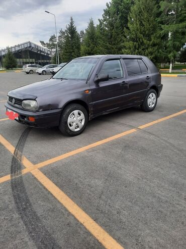 wolsvagen jetta: Volkswagen Golf: 1992 г., 1.8 л, Механика, Бензин, Седан