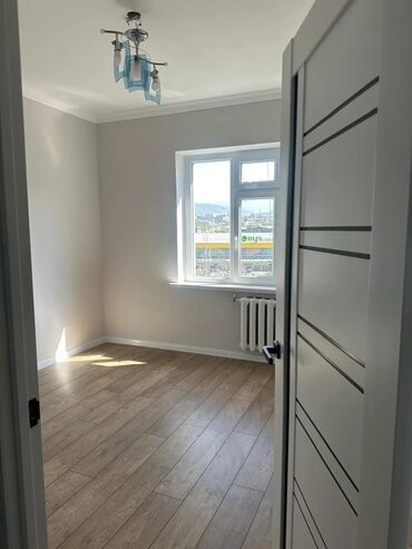 снять квартиру в токмаке запорожская область: 3 комнаты, 68 м², 106 серия, 9 этаж, Евроремонт
