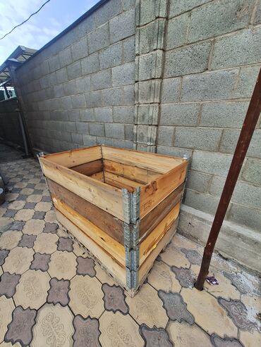 продажа ящиков: Продаются ящики под размеры поддонов 120 на 80