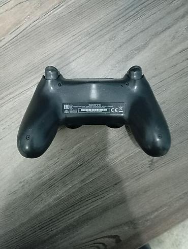 ps4 usb kabel original: A klass pultar. Birisinin qiyməti 15 manat. Hamısını alana endirim — 5
