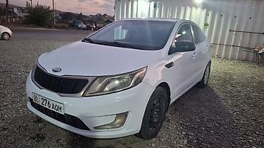 bmw 2: Kia Rio: 2013 г., 1.6 л, Механика, Бензин, Седан — 2