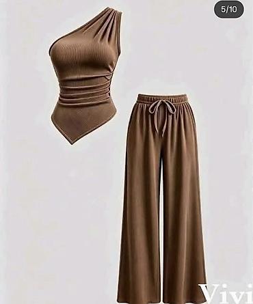 marka only: Komplet majica u pero na jedno rame nacigovana i siroke pantalone sa — 6
