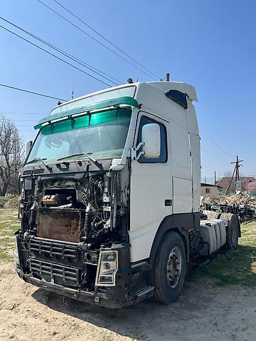 Унаа сатуу: Volvo : 1998 г., Кол менен иштөөчү — 2