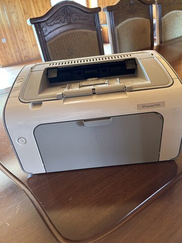 ремонт принтер: Printer əla vəziyyətdə işləyir 130 azn firma HP Laserjet P1102