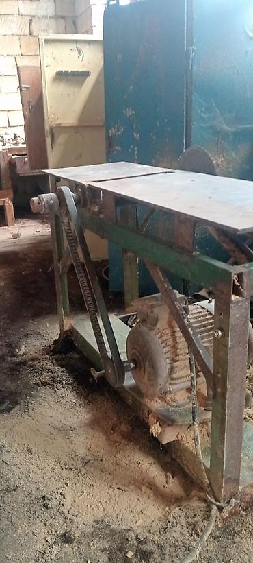 frez stanoku: Ağac emalı üçün stasionar dəzgahlar komplekti - Frez dəzgahı (üst — 6