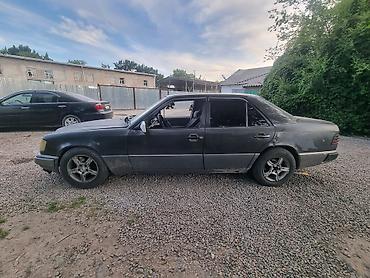 Mercedes-Benz W124: 1990 г., Седан at lalafo.kg Mercedes-Benz W124: 1990 г., Седан