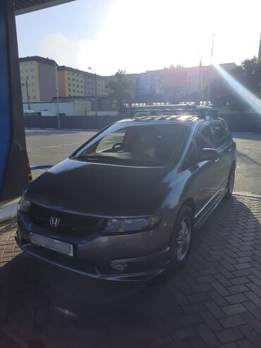 обмен на частный дом: Honda Odyssey: 2003 г., 2.4 л, Робот, Бензин, Минивэн