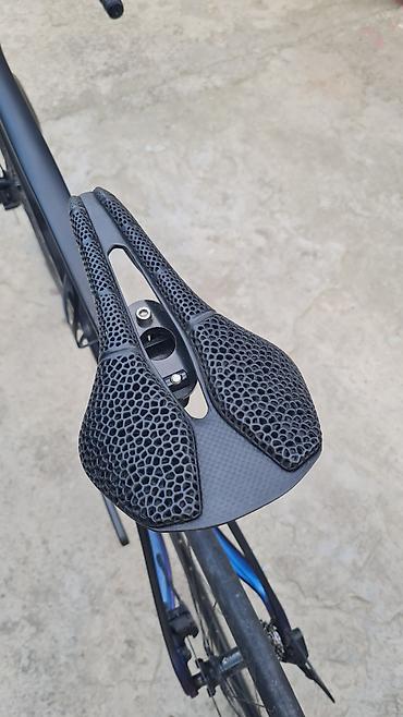 isma tornado 9.7 carbon: Pinarello yol velosipedi – karbon çərçivə və aero dizayn — 6