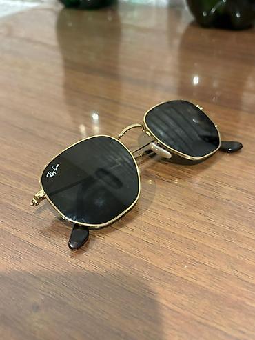 Eynəklər: Gün eynəyi, Ray-Ban, Yeni — 1