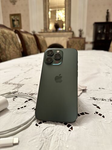 Apple iPhone: IPhone 13 Pro, 128 GB, Alpine Green, Zəmanət, Simsiz şarj, Face ID