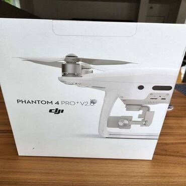 видеокамера для квадрокоптера: DJI Phantom 4 Pro V2.0