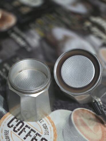 Кастрюли: Газовая плита Klass. 3 комфорки газовые и одна электрическая. духовка — 9