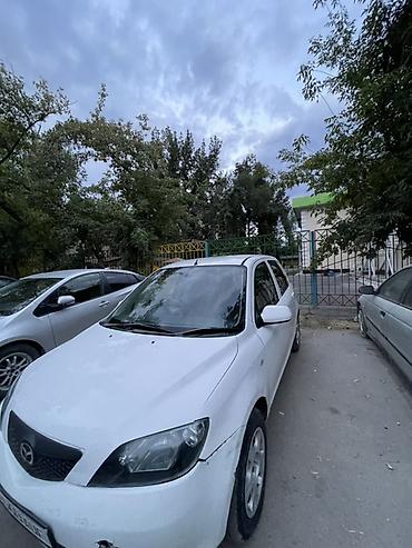 Mazda: Mazda 2: 2003 г., Автомат, Хэтчбэк — 1