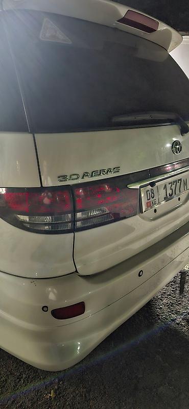 Toyota: Toyota Estima: 2002 г., 3 л, Автомат, Газ, Минивэн — 5