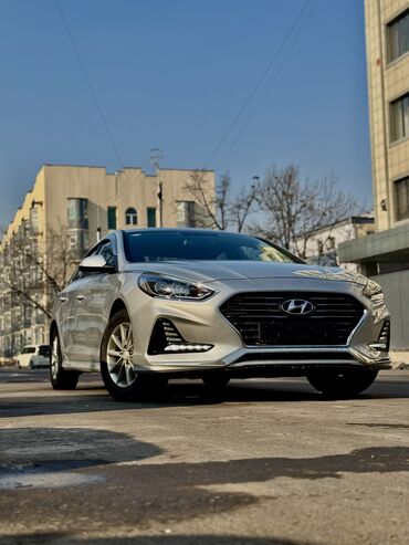 Hyundai: Hyundai Sonata: 2018 г., 2 л, Типтроник, Газ, Седан