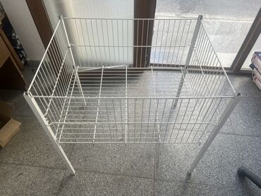 Manekenlər: Stend. Çox sayda var. Real alici ile razilashma olacaq