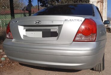 Hyundai: Hyundai Elantra: 1.6 l | 2004 il Sedan — 6