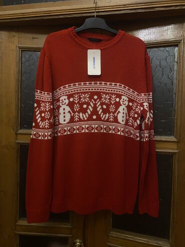 Köynək və bluzalar: Qadın geyimləri – 2 fərqli model 1) Ağ bluz: - Yumşaq, axıcı parça - — 21