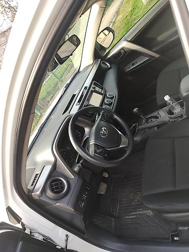 raf: Toyota RAV4: 2018 г., 2.5 л, Автомат, Бензин — 9