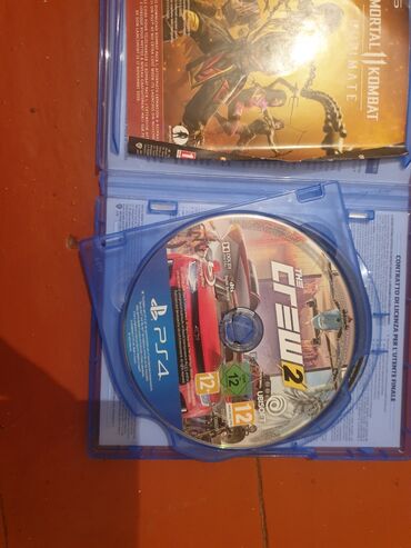 PS2 & PS1 (Sony PlayStation 2 & 1): Mortal kombat 11 ultimate the crew 2 ikiside yaxsı veziyyetdədi bir