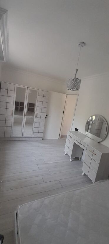 Köhnə tikili: Bakı, 8-ci kilometr, 2 otaqlı, Köhnə tikili, m. Qara Qarayev, 42 kv. m — 3