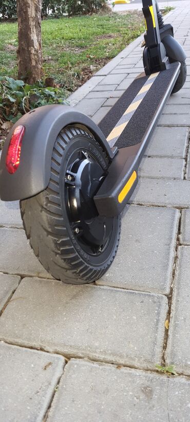 Elektrikli samokatlar: Elektrik skuter – şəhər içi rahat və təhlükəsiz hərəkət üçün — 10