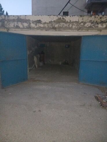 20 yanvar kiraye: 20 kv. m, 5 * 10 * 3 Daş, Beton Kommunal xətlər qoşulmayıb