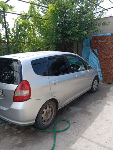 хонда сивик хетчбек: Honda Fit: 2002 г., 1.3 л, Вариатор, Бензин, Хетчбек