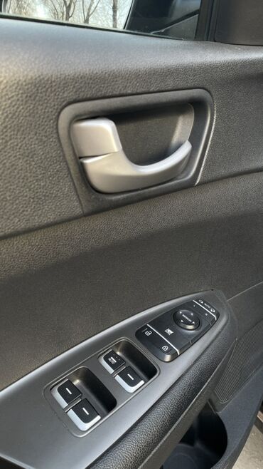 Kia: Kia K5: 2018 г., 2 л, Газ, Седан — 16