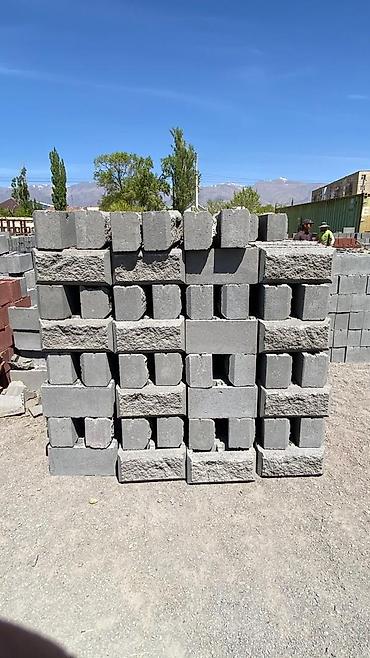 Производство пескоблоков: Производство пескоблоков и декоративных стеновых блоков - Собственное — 9