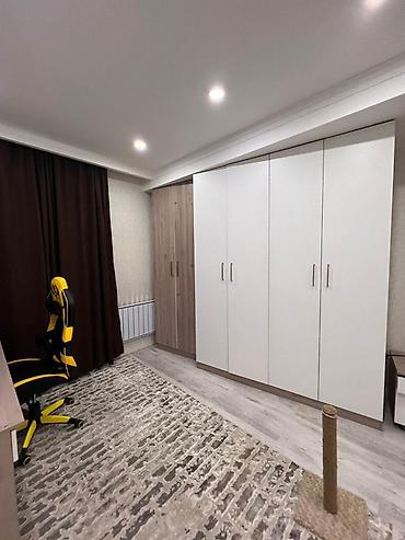 Долгосрочная аренда комнат: Сдается элитная квартира - студия. Этаж 1/10 Описание: - Просторная — 4