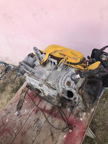 ford transit yuk: Məhsul: Benzinli kiçik mühərriklər (2 ədəd) Təsvir: - Şəkillərdə iki — 4