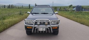 машина жып: Nissan Pathfinder: 1999 г., 3.3 л, Механика, Газ, Жол тандабас