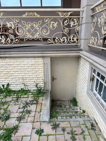 Həyət evləri və villaların satışı: Parnoyuna kimi var riyal alıcı elaqe saxlasın gülüstanda gülbağında dı — 10