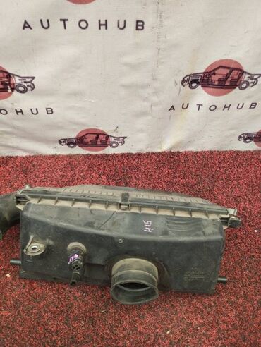Другие автозапчасти: Корпус воздушного фильтра Subaru Forester SF5 EJ20 2002 (б/у)