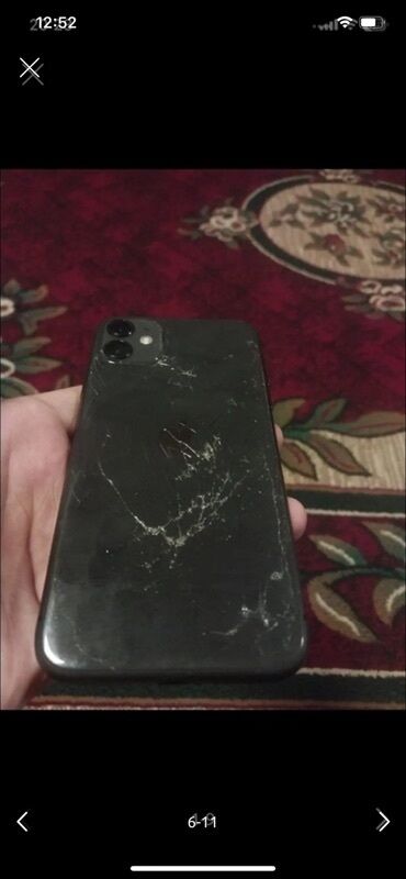 Apple iPhone: IPhone 11, Qara, Face ID — 2