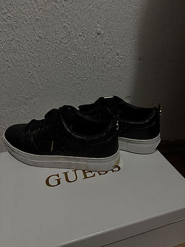 Guess original patike crne boje Nosene tri puta Broj 38 Ženske