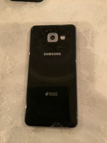 samsung a3: Samsung Galaxy A3 2016, | İşlənmiş, 4 GB, rəng - Qara, Sensor, İki sim kartlı