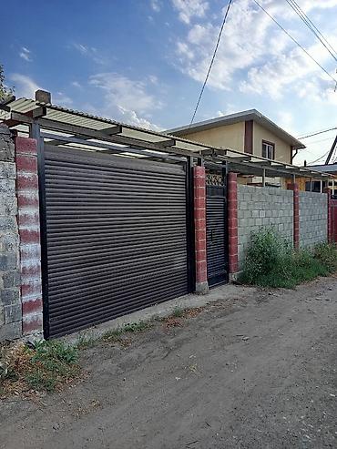 Продажа коттеджей и домов: Продается полноценный 3-комнатный кирпичный дом площадью 70 кв.м на — 1