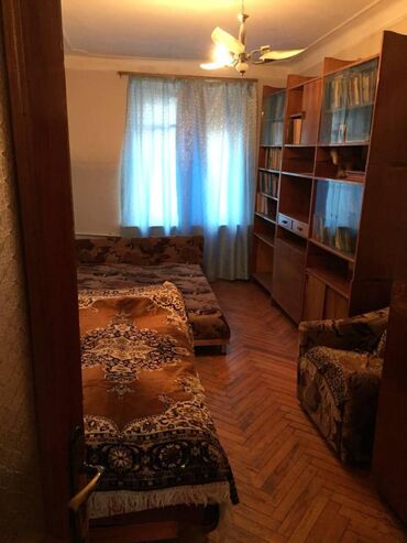 Uzunmüddətli kirayə mənzillər: Nərimanov metrosu yaxınlığında, 3 otaq,hər bir şərait olna.ev kirayə — 5
