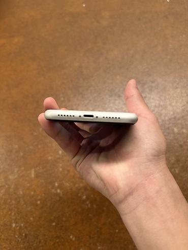 телефон хр: IPhone Xr, Б/у, 128 ГБ, Белый, Чехол, 79 % — 4