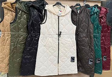 bata torbice: 06. I ove godine sa nama💫
Prsluci 3.800 dinara H
S M L XL — 6