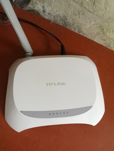 modem satılır: TP-link Wifi modem yaxşı işlək vəziyyətdədir. Nizami Metrosuna