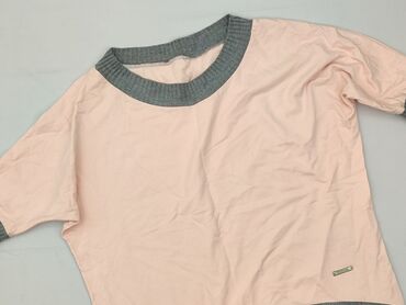 Women`s T-shirt, size S (EU 36)