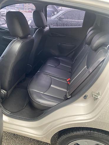 Chevrolet: Chevrolet Spark: 2019 г., 0.1 л, Автомат, Бензин, Хэтчбэк — 10