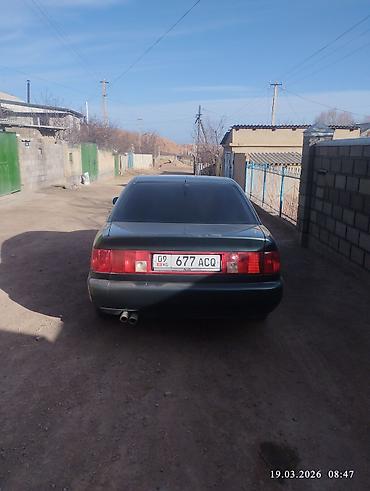 мерс 200 с: Audi A6: 1995 г., 2.6 л, Механика, Бензин, Седан — 4