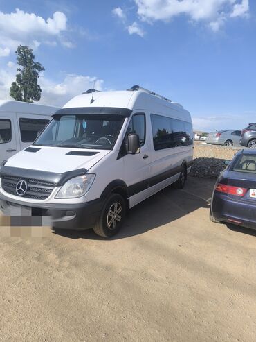 Mercedes-Benz: Mercedes-Benz Спринтер: 2009 г., 2.7 л, Механика, Дизель, Бус