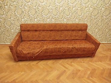 retro mebel: Klassik dizaynlı 3 nəfərlik divan - Rəng: tünd narıncı/qəhvəyi — 2