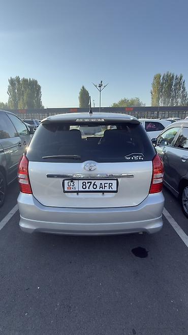 Toyota: Toyota WISH: 2003 г., 1.8 л, Автомат, Бензин, Вэн/Минивэн — 3