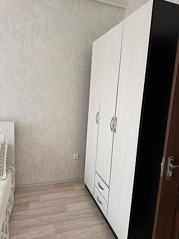 ищу кватира: Сдаётся однокомнатная квартира с современным ремонтом. Адрес: 4й — 8
